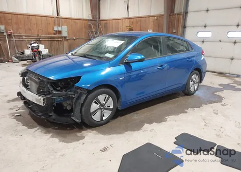 2018 Hyundai Ioniq Hybrid Blue z USA, uszkodzony, nr VIN KMHC65LC2JU102680